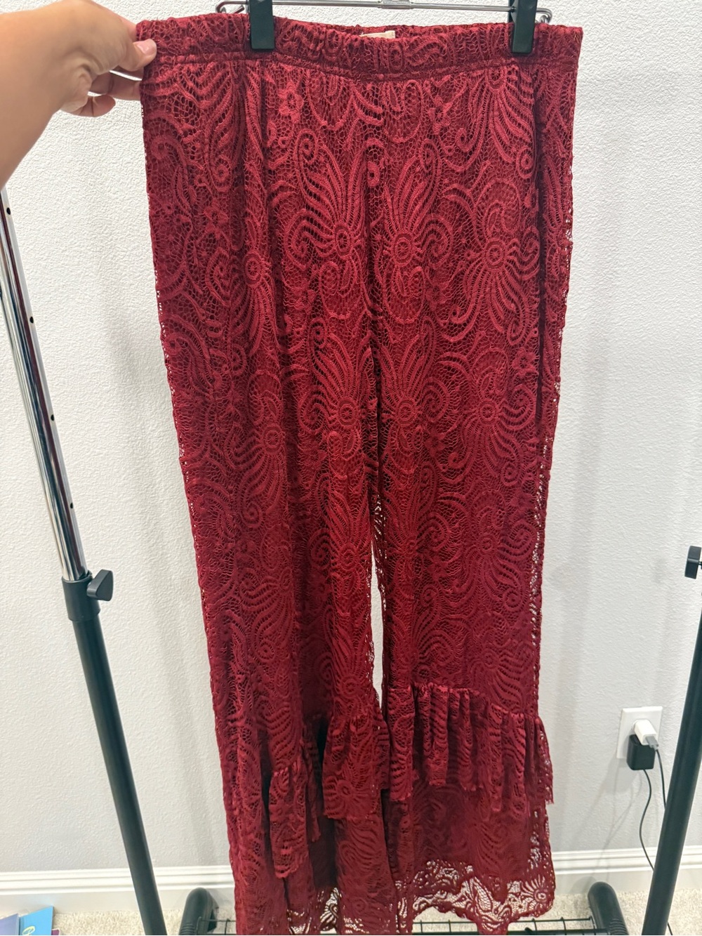 southern stitch burgandy Wine tiered flare lace pants XXL Selena